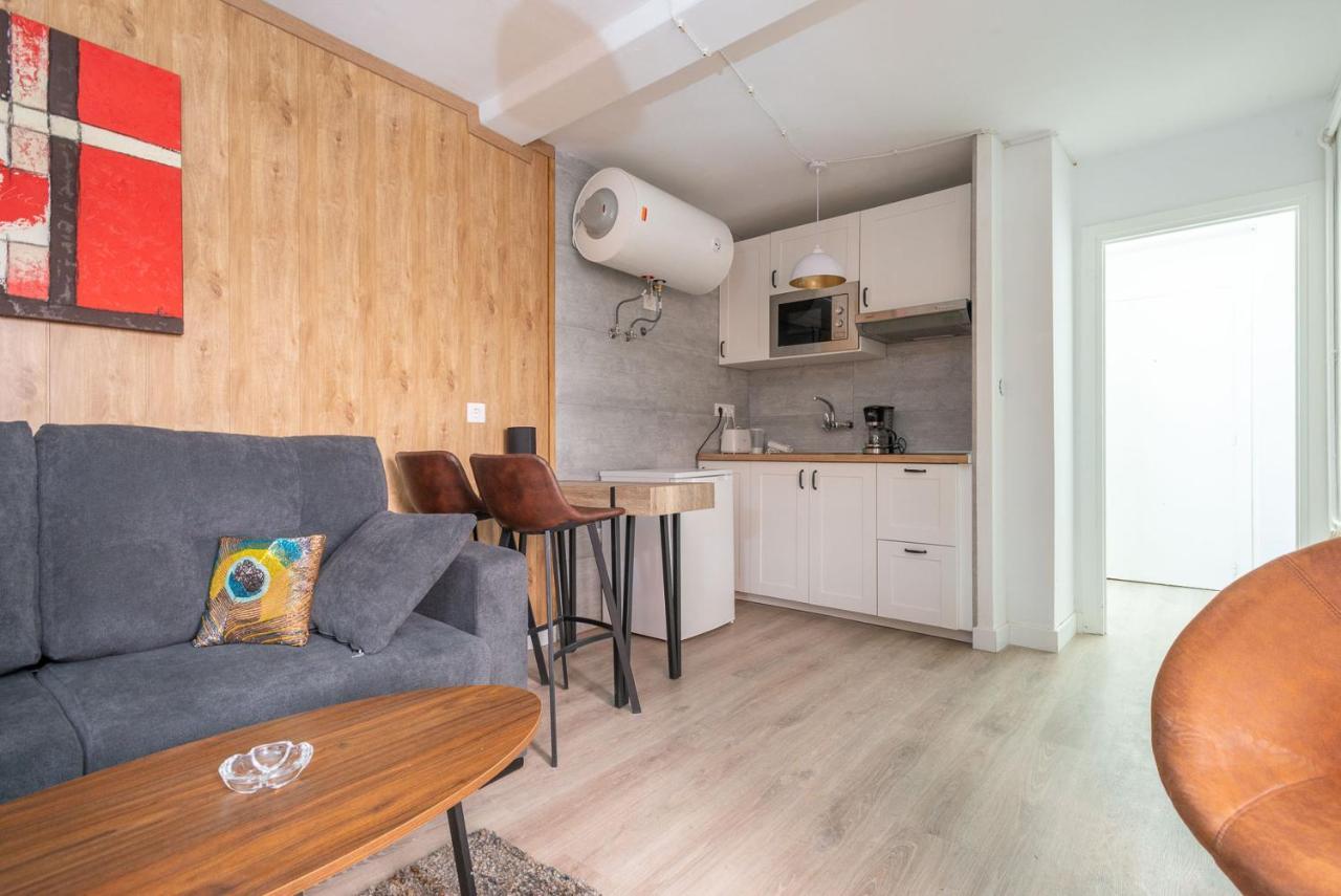 Apartamentos Vaquers Mikka 3000 Pas De La Casa Luaran gambar