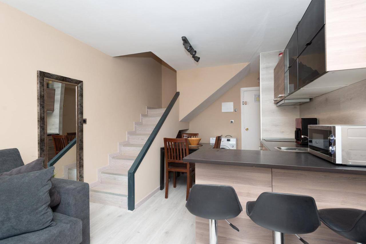 Apartamentos Vaquers Mikka 3000 Pas De La Casa Luaran gambar