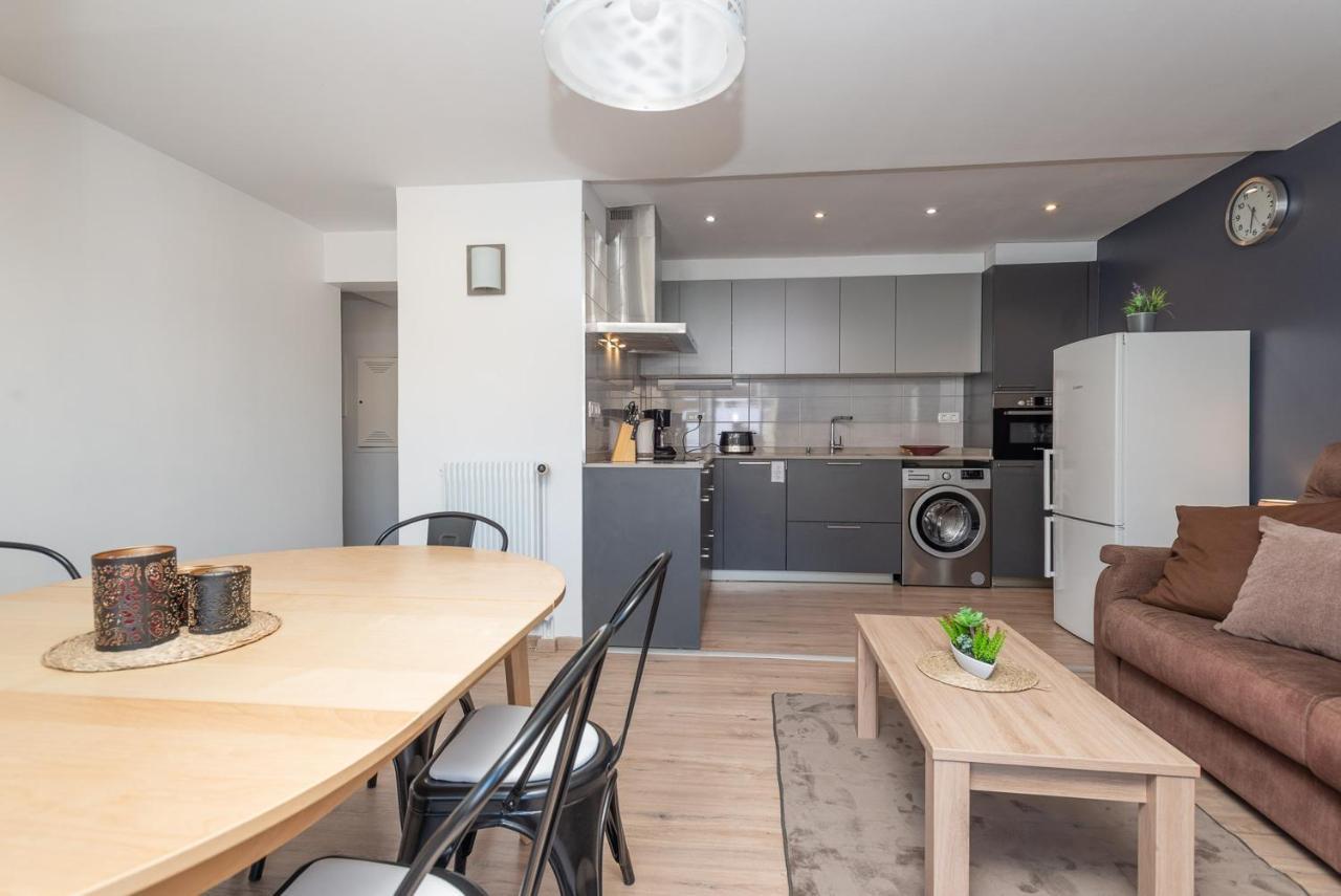 Apartamentos Vaquers Mikka 3000 Pas De La Casa Luaran gambar