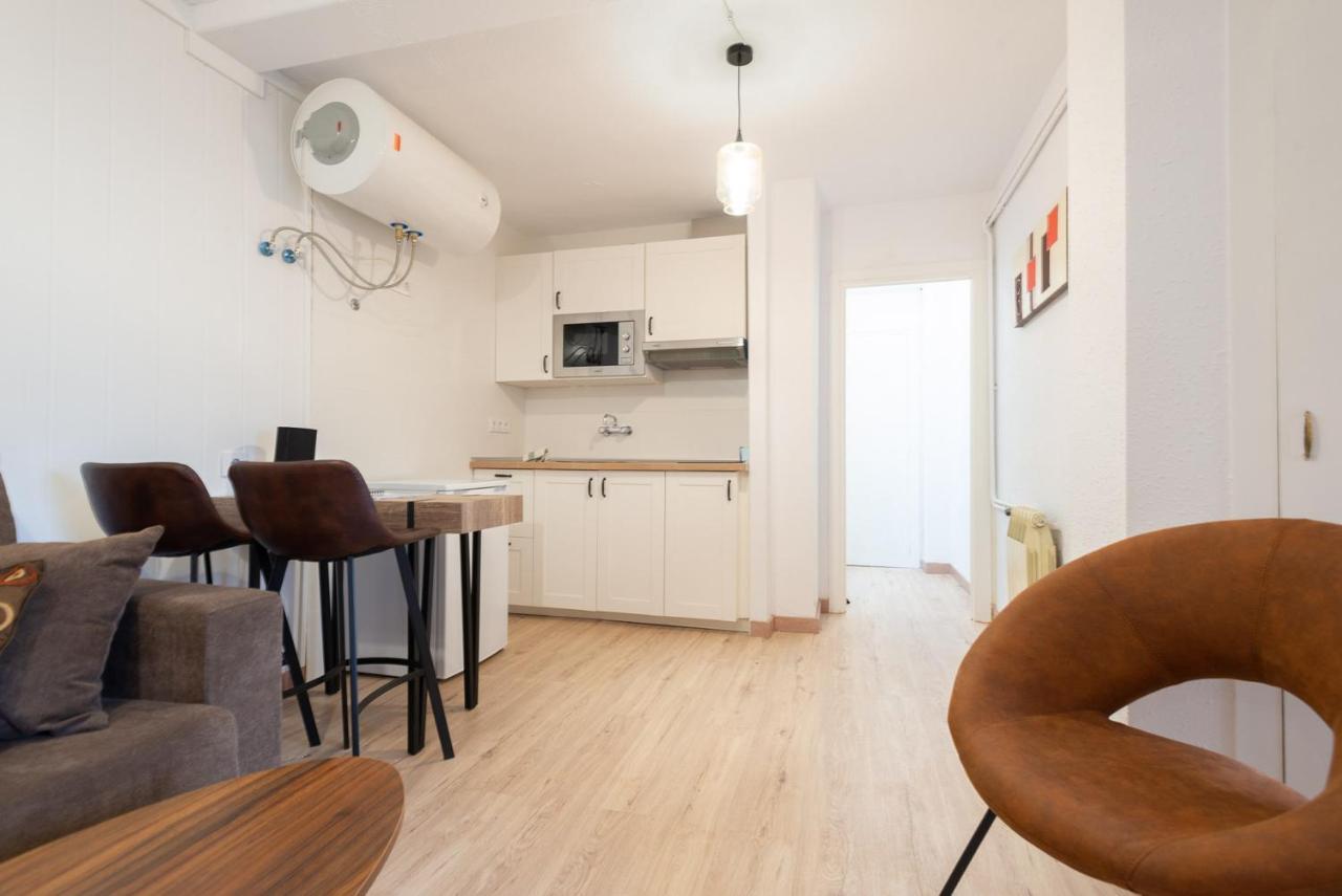 Apartamentos Vaquers Mikka 3000 Pas De La Casa Luaran gambar